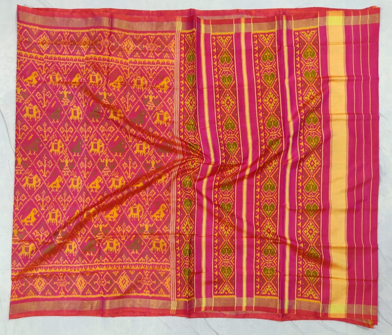 Pink Handloom Single Ikat Patola Pure Silk Saree - Luxurion World