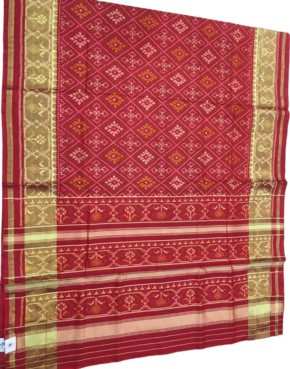 Red Handloom Single Ikat Patola Pure Silk Saree - Luxurion World