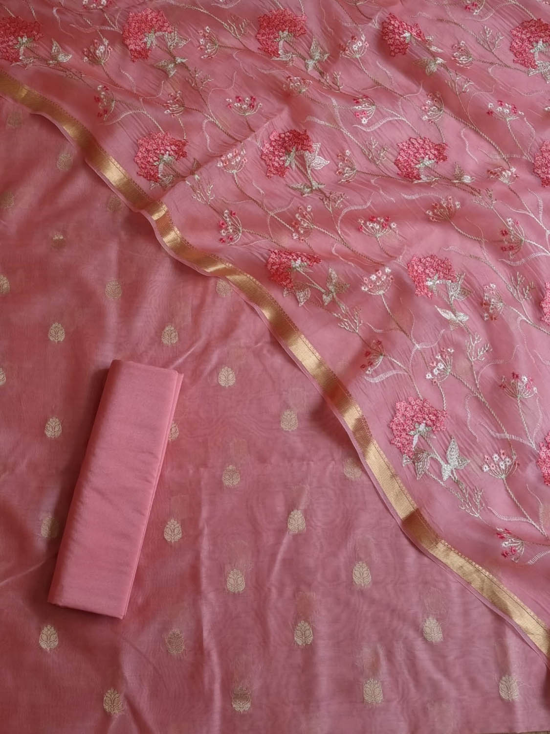 Pink Banarasi Chanderi Silk Three Piece Unstitched Suit Set With Organza Dupatta - Luxurion World