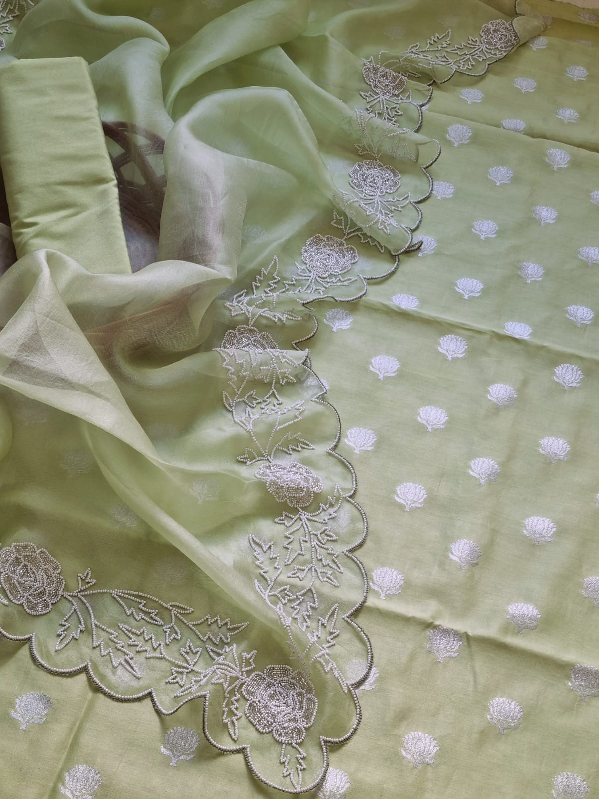 Stunning Green Banarasi Chanderi Silk Suit Set with Embroidered Cutdana Work and Organza Silk Dupatta - Luxurion World