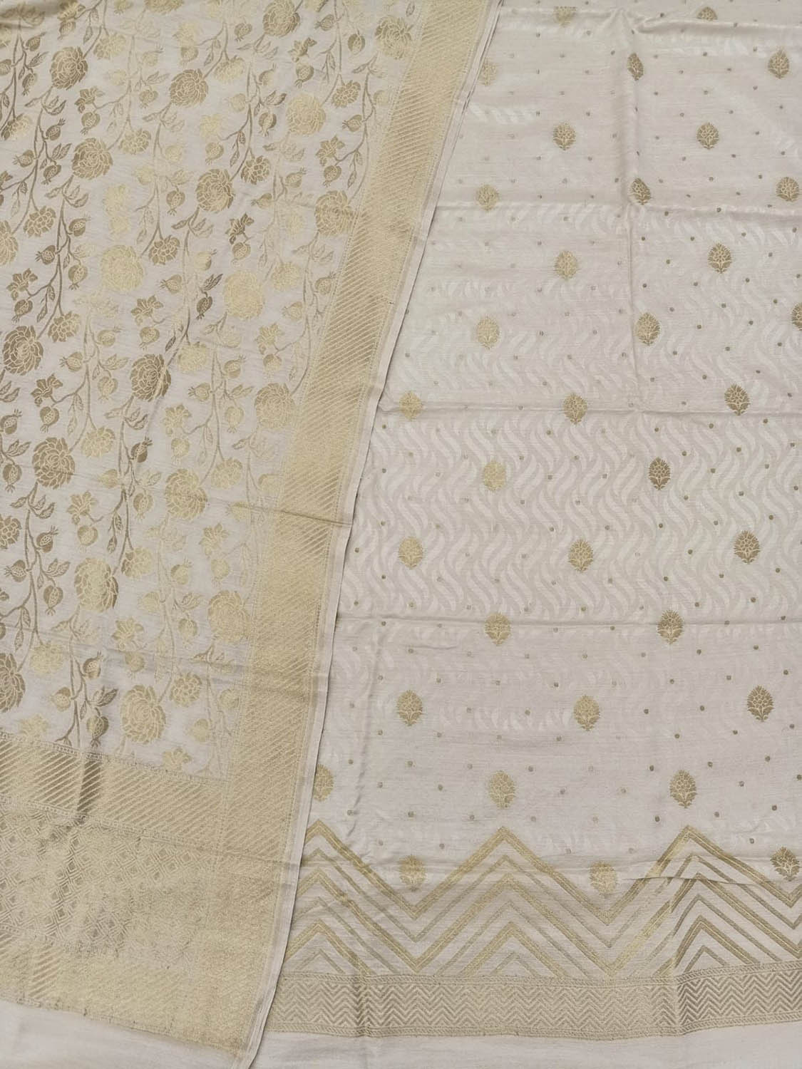 Dyeable Banarasi Handloom Pure Moonga Silk Three Piece Unstitched Suit Set - Luxurion World