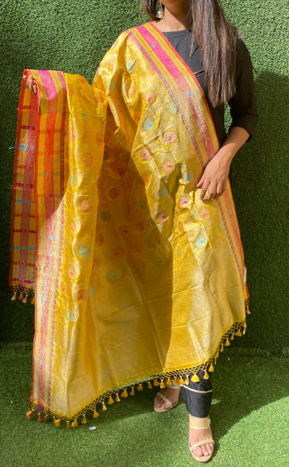 Yellow Handloom Banarasi Pure Katan Silk Meenakari Dupatta - Luxurion World