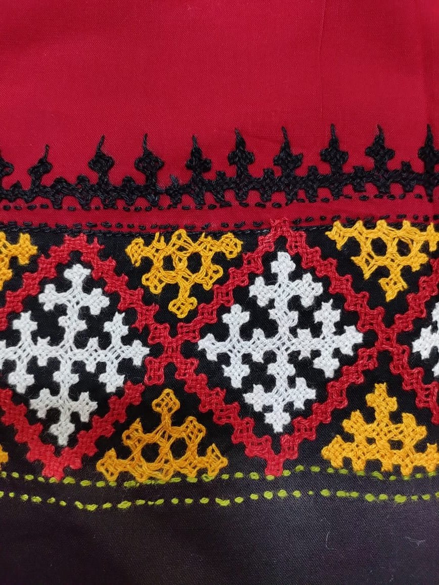 Stunning Black & Red Kantha Work Cotton Blouse Piece (0.75 Mtr) - Luxurion World