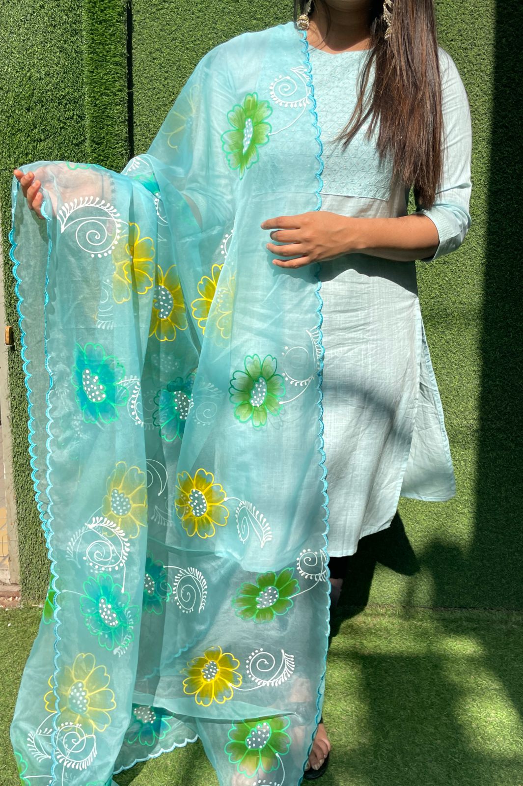 Blue Hand Painted Organza Silk Scalloped Border Dupatta - Luxurion World