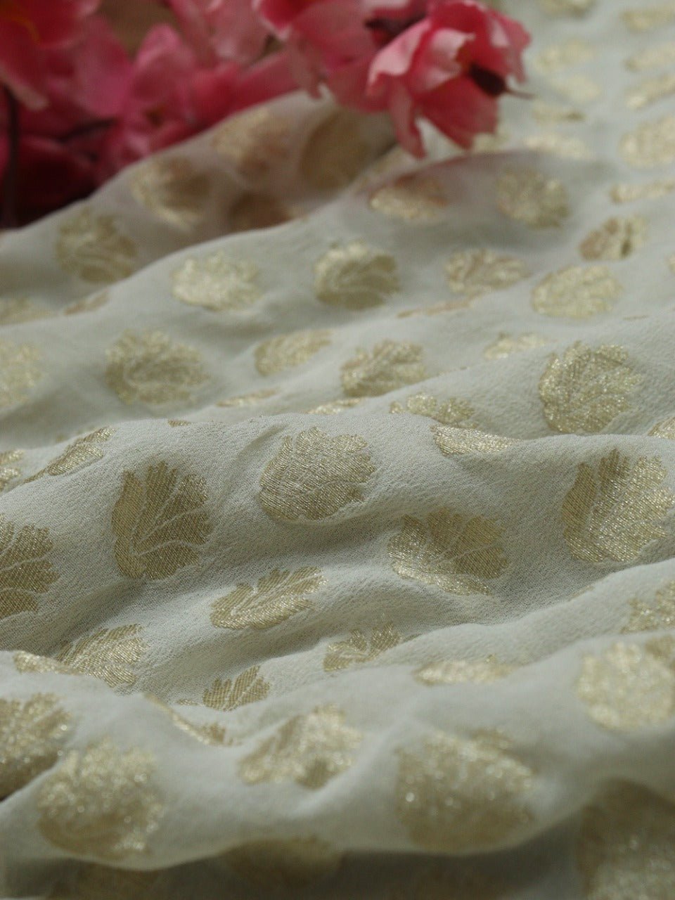 Dyeable Banarasi Pure Georgette Fabric (0.65 Mtr) - Luxurion World