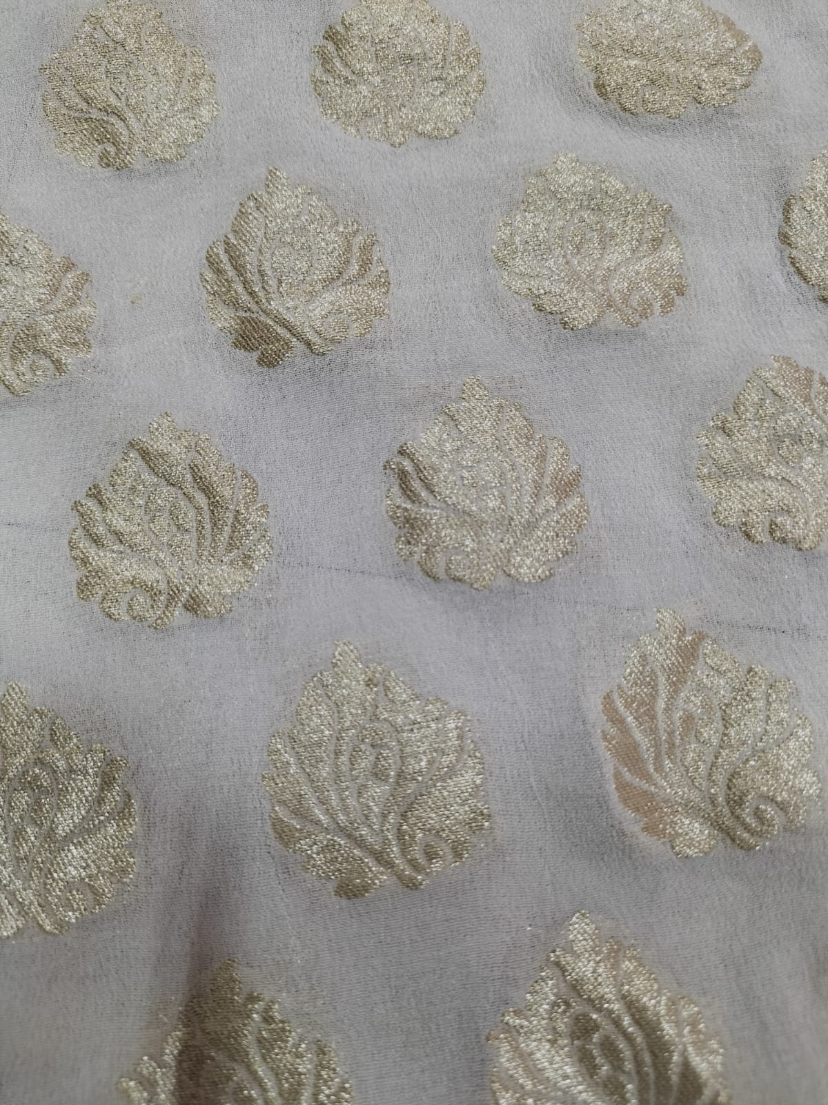 Dyeable Banarasi Pure Georgette Fabric (1Mtr) - Luxurion World