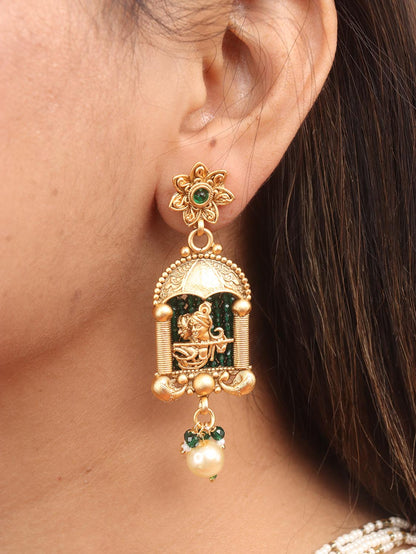 Shop Luxurionworld's Golden Elegance Necklace Set for Chic Style - Luxurion World