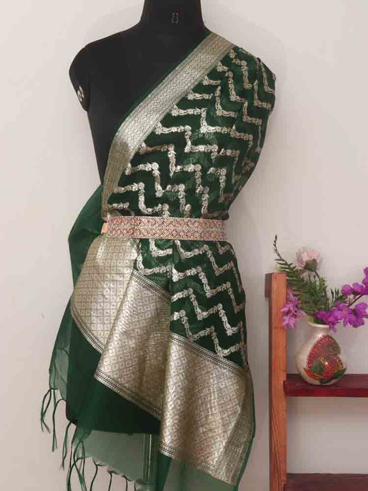 Green Banarasi Organza Dupatta - Luxurion World