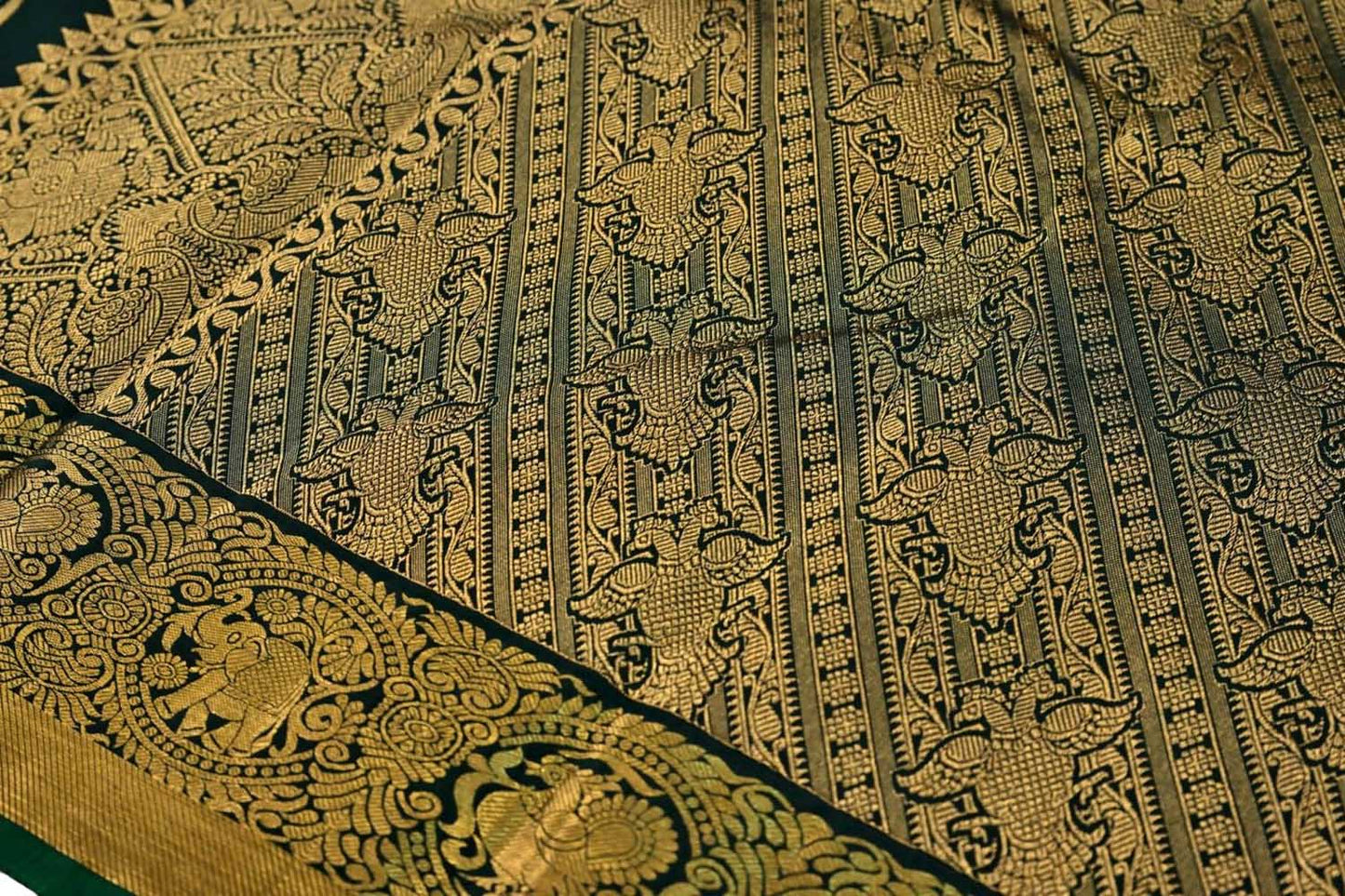 Green Handloom Kanjeevaram Pure Silk Saree - Luxurion World