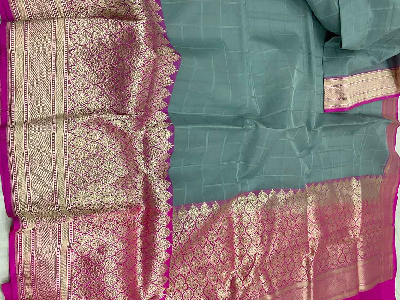 Grey Checks Handloom Banarasi Pure Kora Silk Saree - Luxurion World