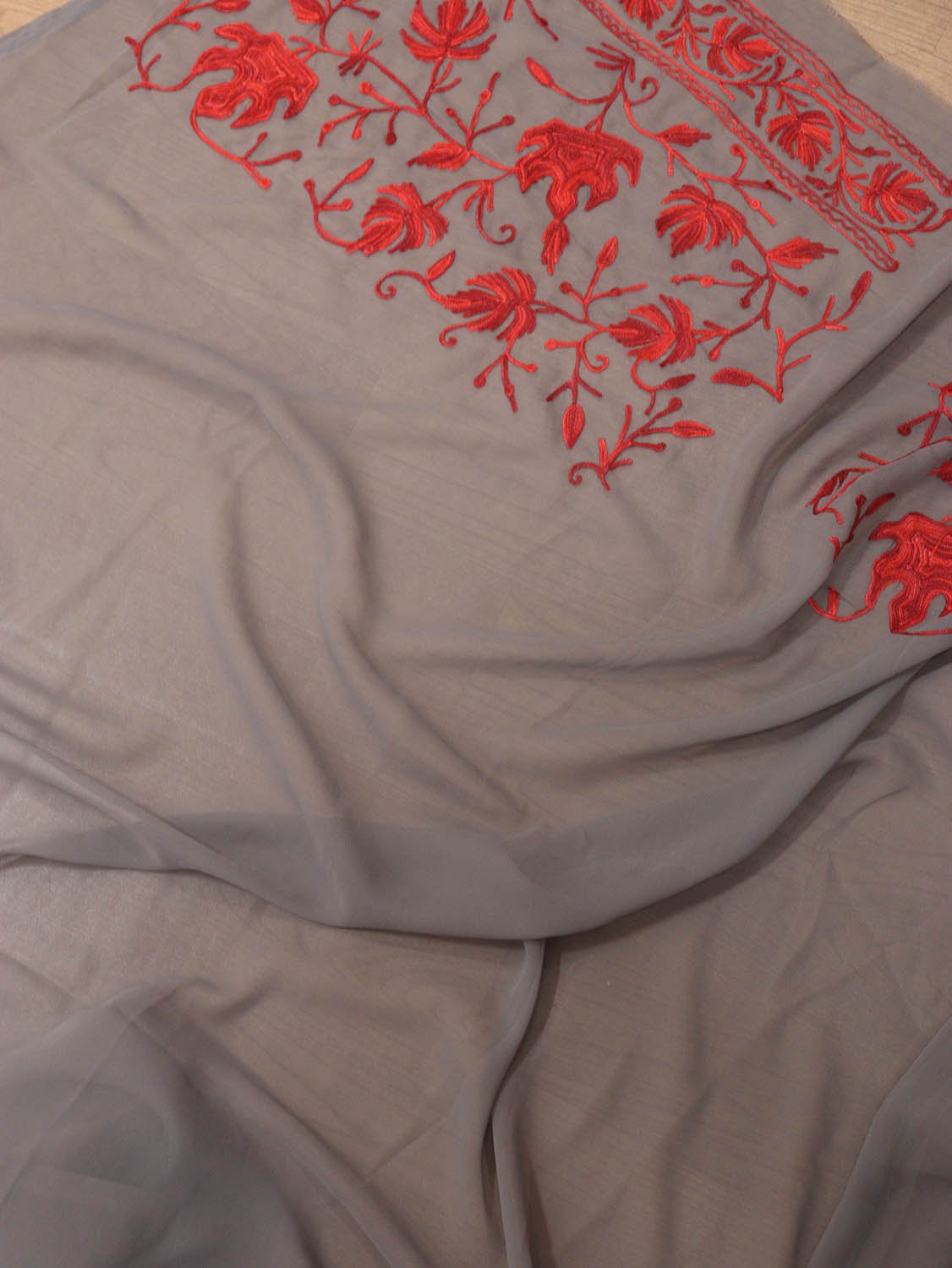Grey Embroidered Kashmiri Aari Work Georgette Saree - Luxurion World