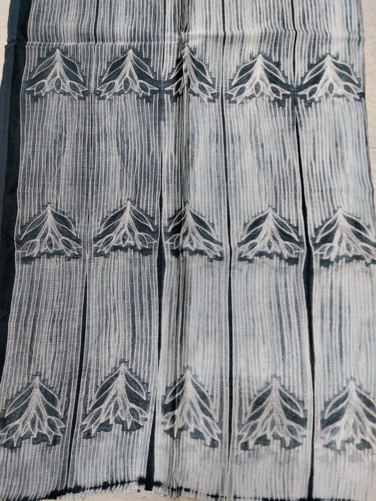 Grey Shibori Cotton Silk Fabric ( 2.5 Mtrs ) - Luxurion World