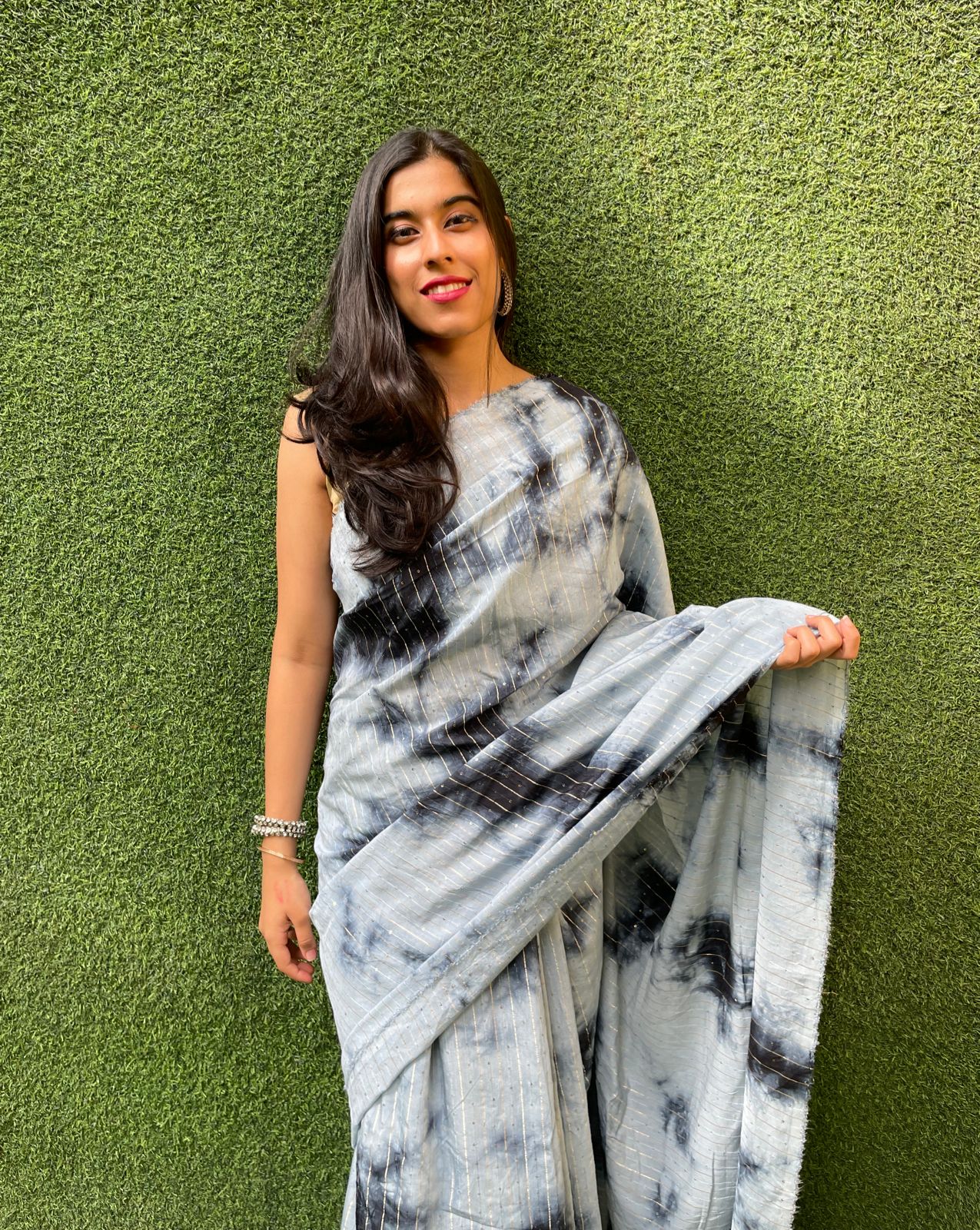 Grey Trendy Cotton Silk Tie & Dye Saree - Luxurion World