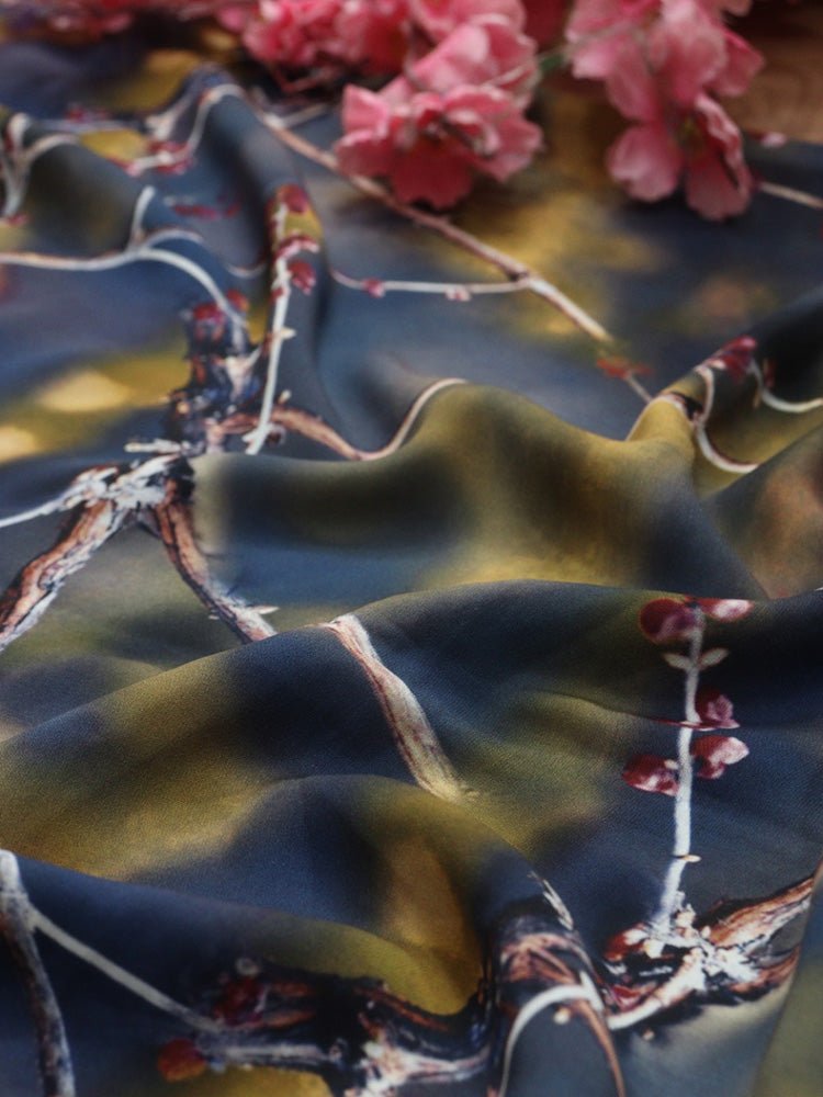Multicolor Digital Printed Crepe Fabric (1 mtr) - Luxurion World