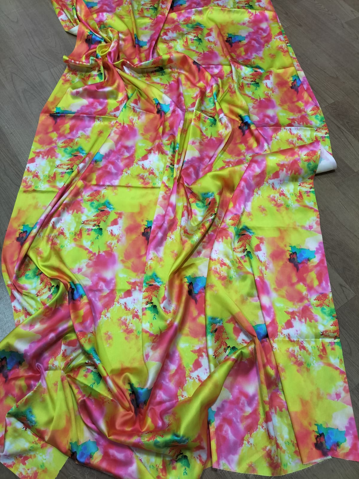 1 Min ready To Wear - Multicolor Digital Printed Tie & Dye Satin Silk Saree - Luxurion World