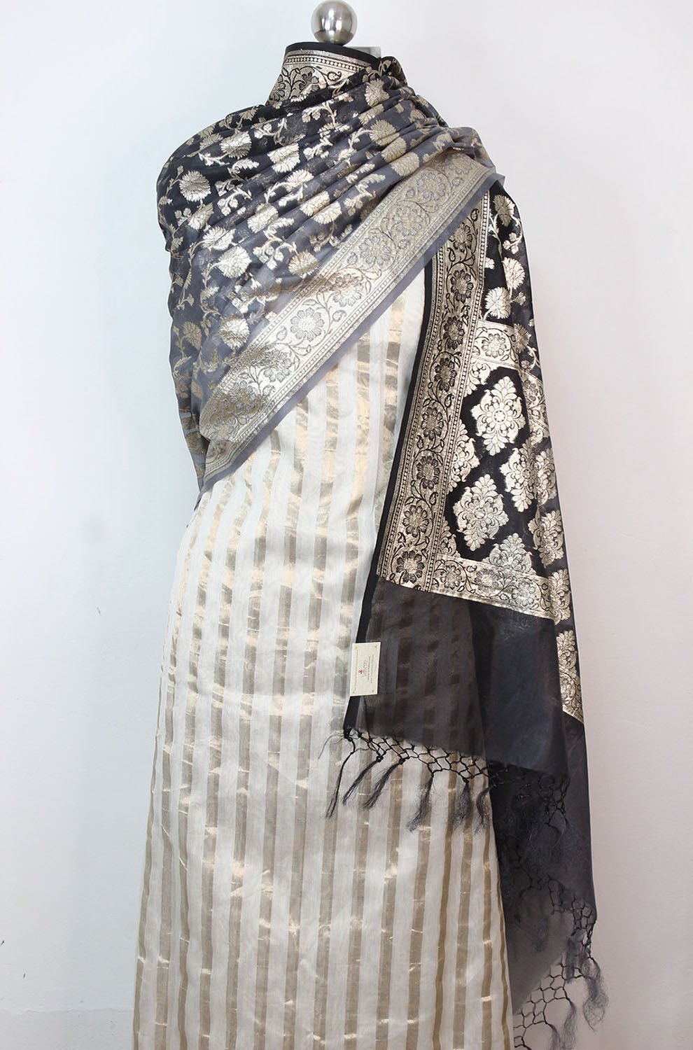 banarasi chanderi silk dress material Pure Banarasi Chanderi Silk Unstitched Salwar Suit