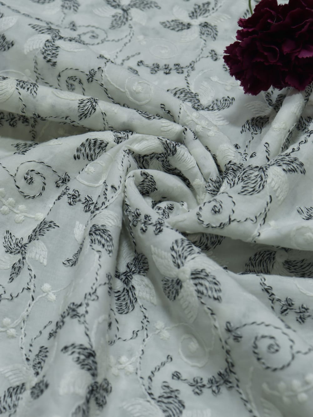 Off White Embroidered Chikankari Cotton Fabric (1 Mtr) - Luxurion World