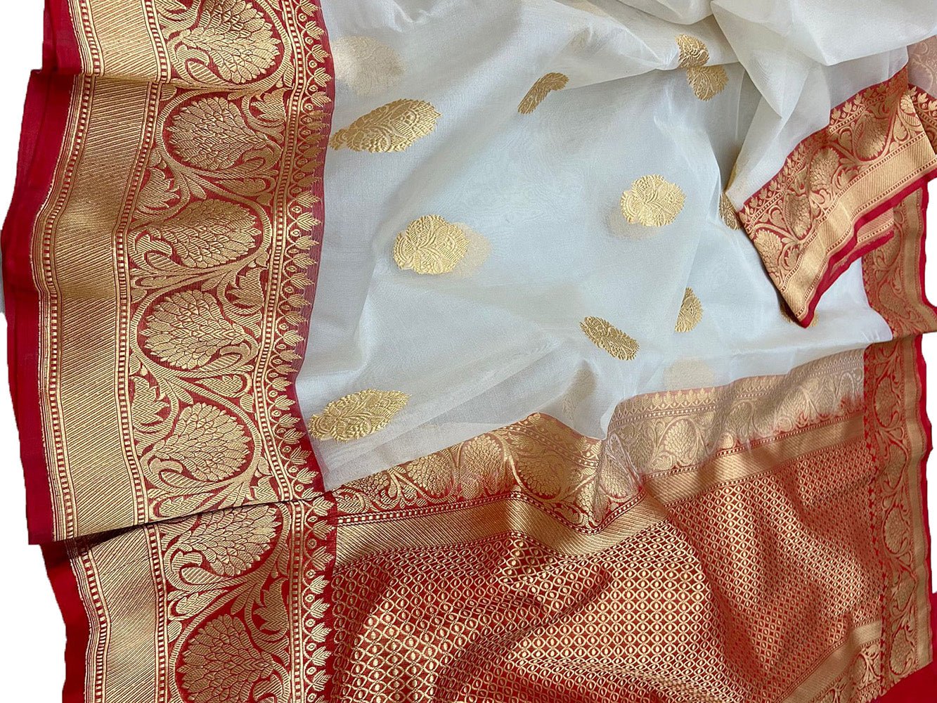 Off White Handloom Banarasi Pure Kora Silk Big Border Saree - Luxurion World
