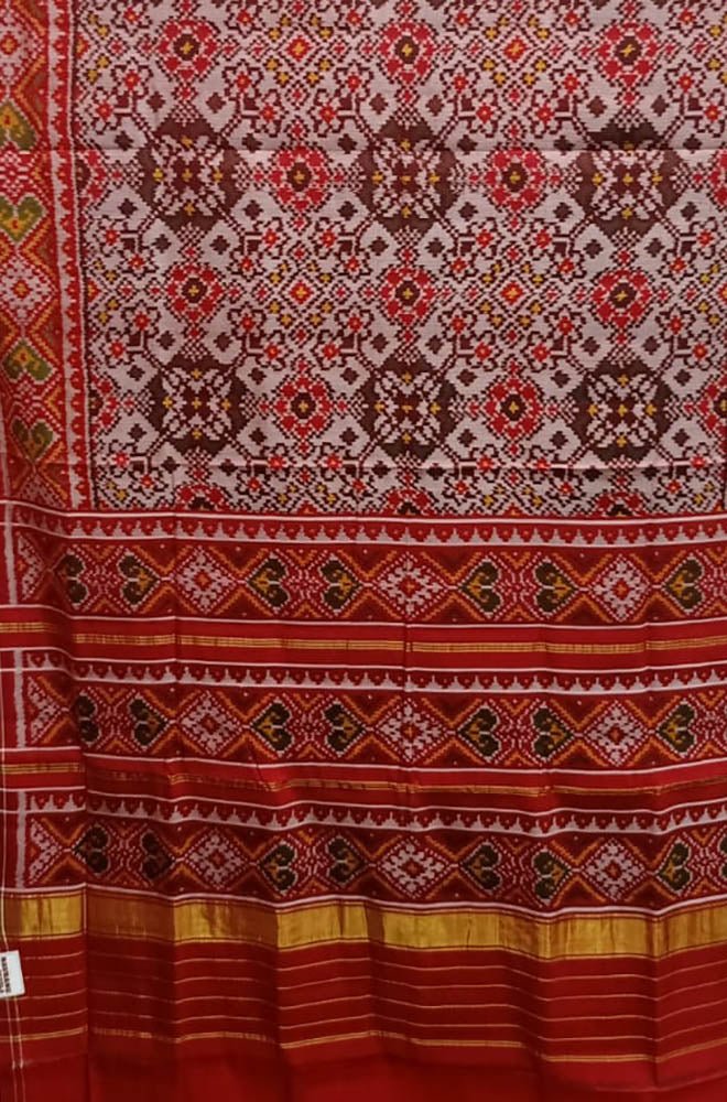 Off White Handloom Semi Patan Patola Pure Silk Saree - Luxurion World