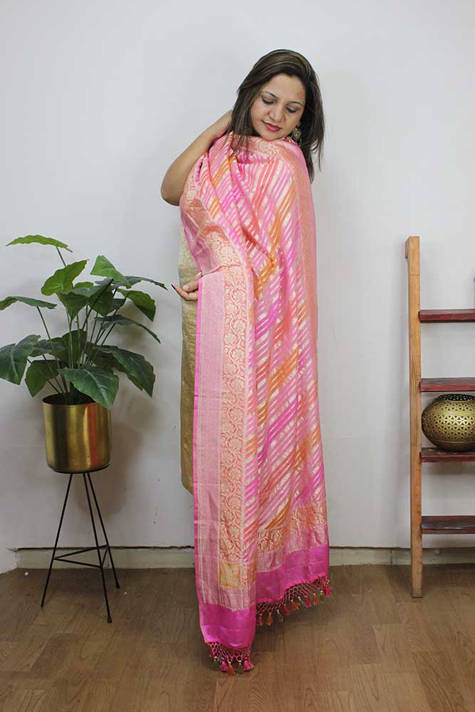 Pink Handloom Banarasi Pure Georgette Brush Dye Dupatta - Luxurion World