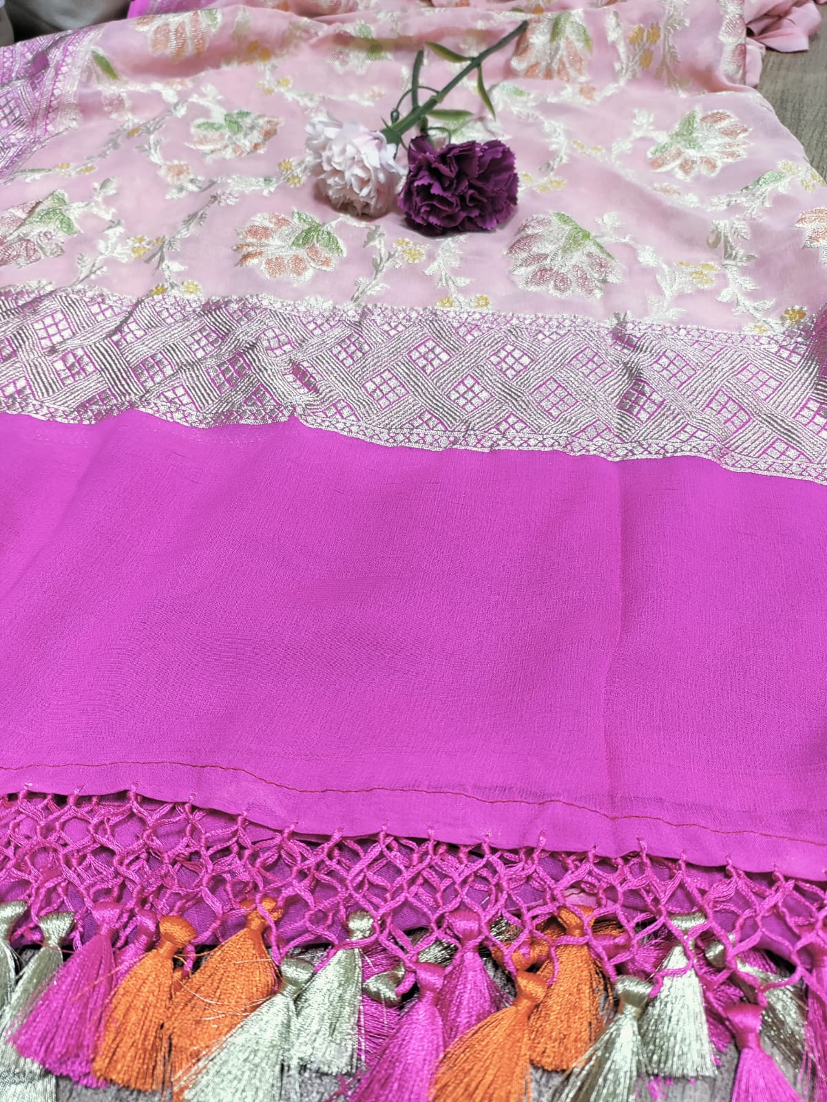 Pink Handloom Banarasi Pure Georgette Brush Dye Dupatta - Luxurion World