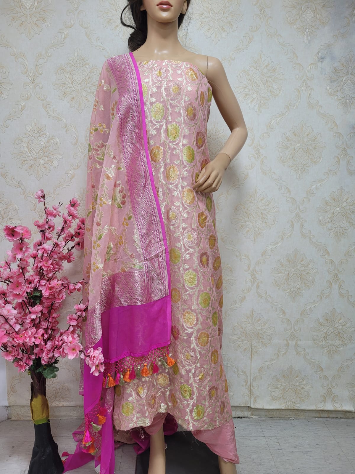 Pink Handloom Banarasi Pure Georgette Georgette Brush Dye Unstitched Suit Set - Luxurion World