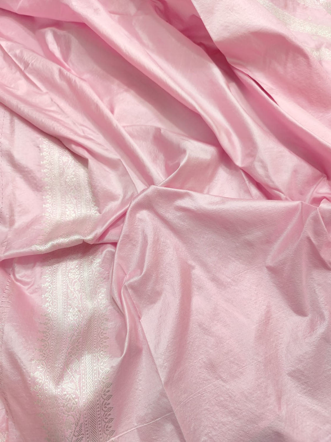 Pink Handloom Banarasi Pure Katan Silk Stripes Design Saree - Luxurion World