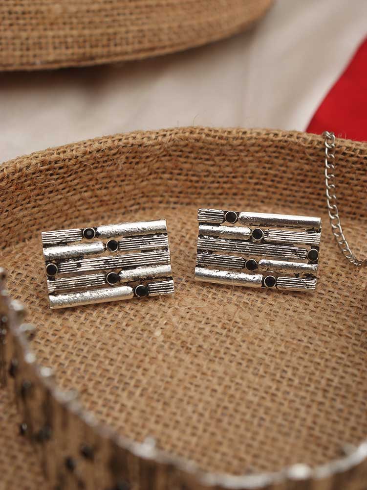 Luxurionworld's Graceful Charm Necklace Set - Elevate Your Style for Any Occasion - Luxurion World