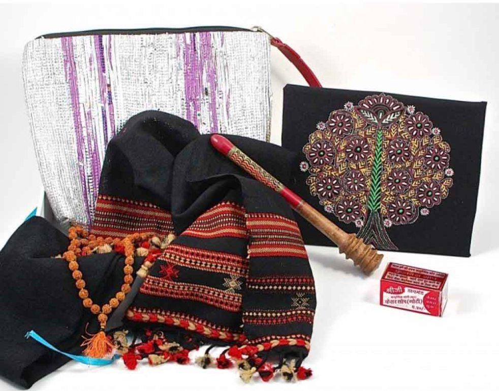 Artisan Box – For the Month of August - Luxurionworld