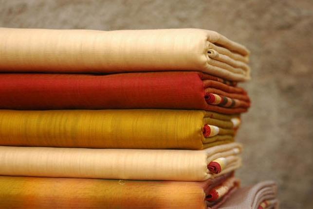 Chanderi, an art form from the heart of India, here to steal your hearts. - Luxurionworld