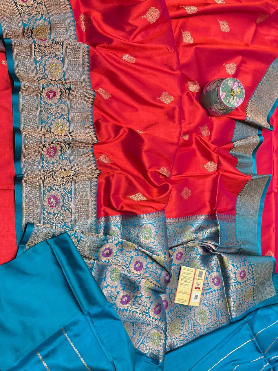 Red Handloom Banarasi Pure Katan Silk Meenakari Saree - Luxurion World