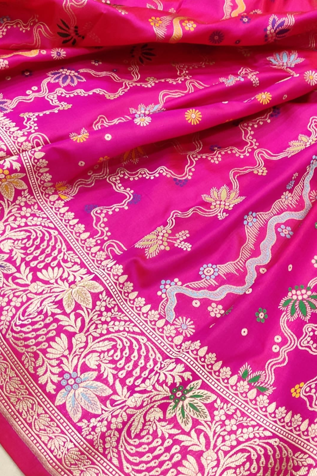Pink Handloom Pure Banarasi Katan Silk Multi Meenakari Saree