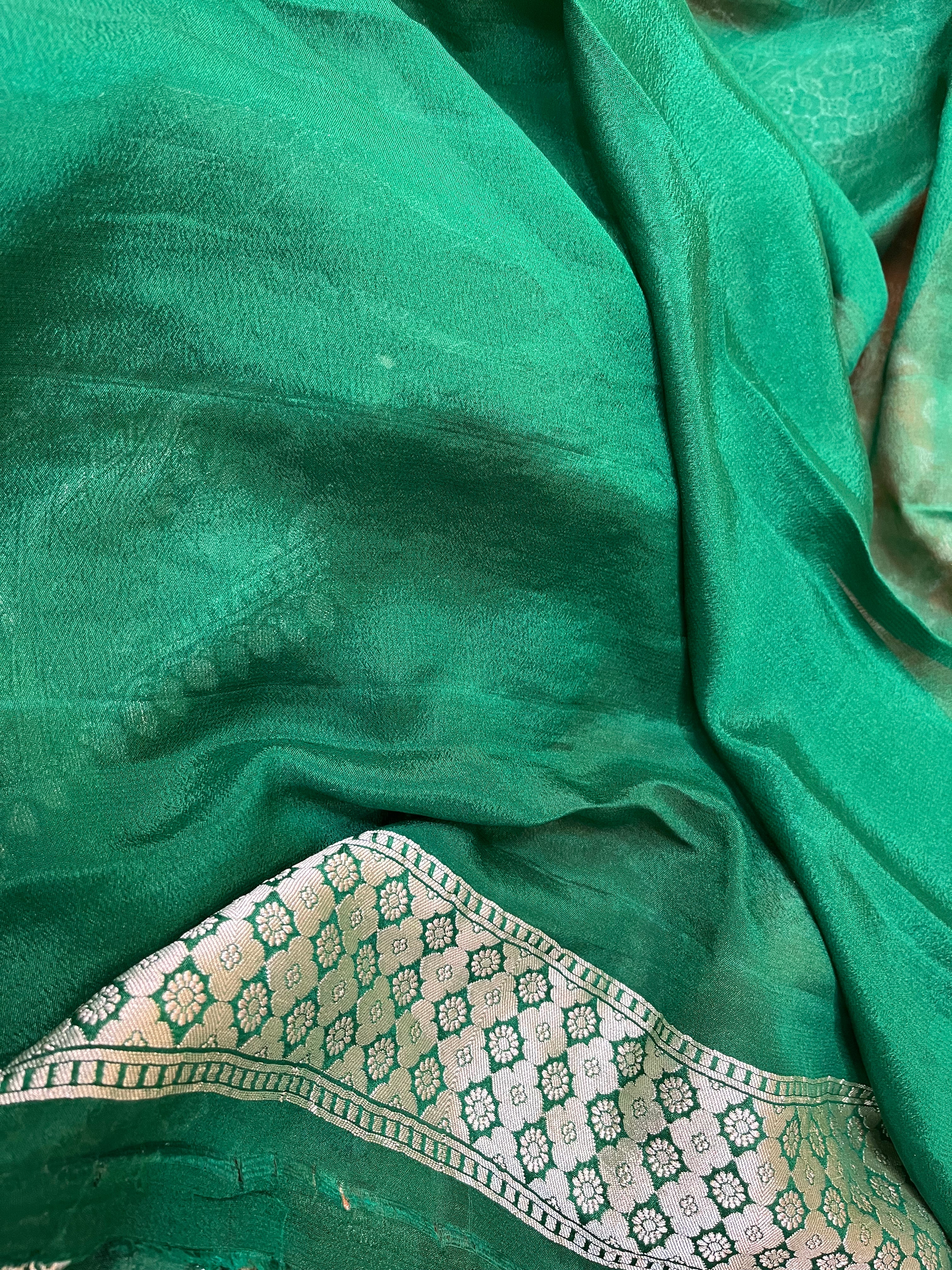 Orange Handloom Banarasi Pure Georgette Saree - Luxurion World