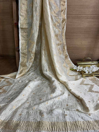 Dyeable Banarasi Handloom Pure Chiffon Crushed Booti Design Dupatta - Luxurion World