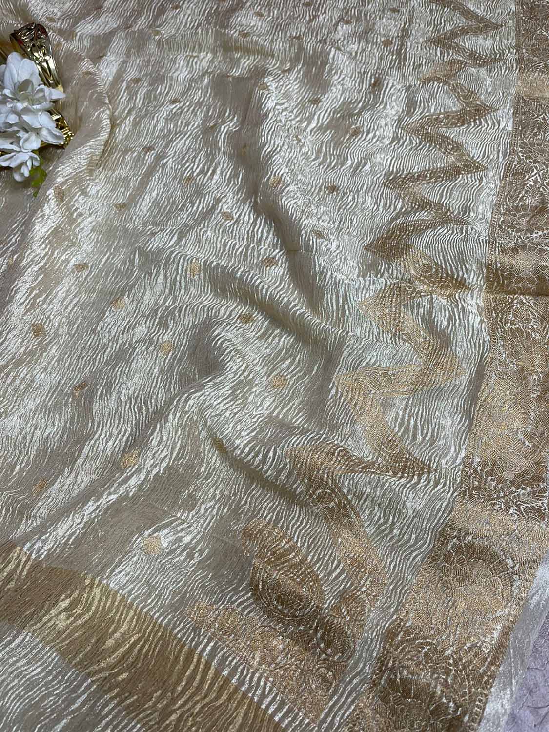 Dyeable Banarasi Handloom Pure Chiffon Crushed Booti Design Dupatta - Luxurion World