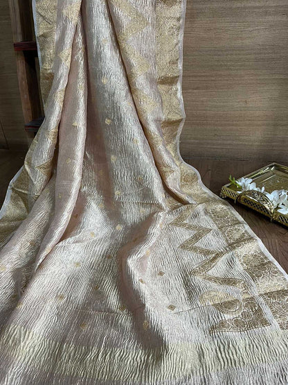 Dyeable Banarasi Handloom Pure Chiffon Crushed Booti Design Dupatta - Luxurion World