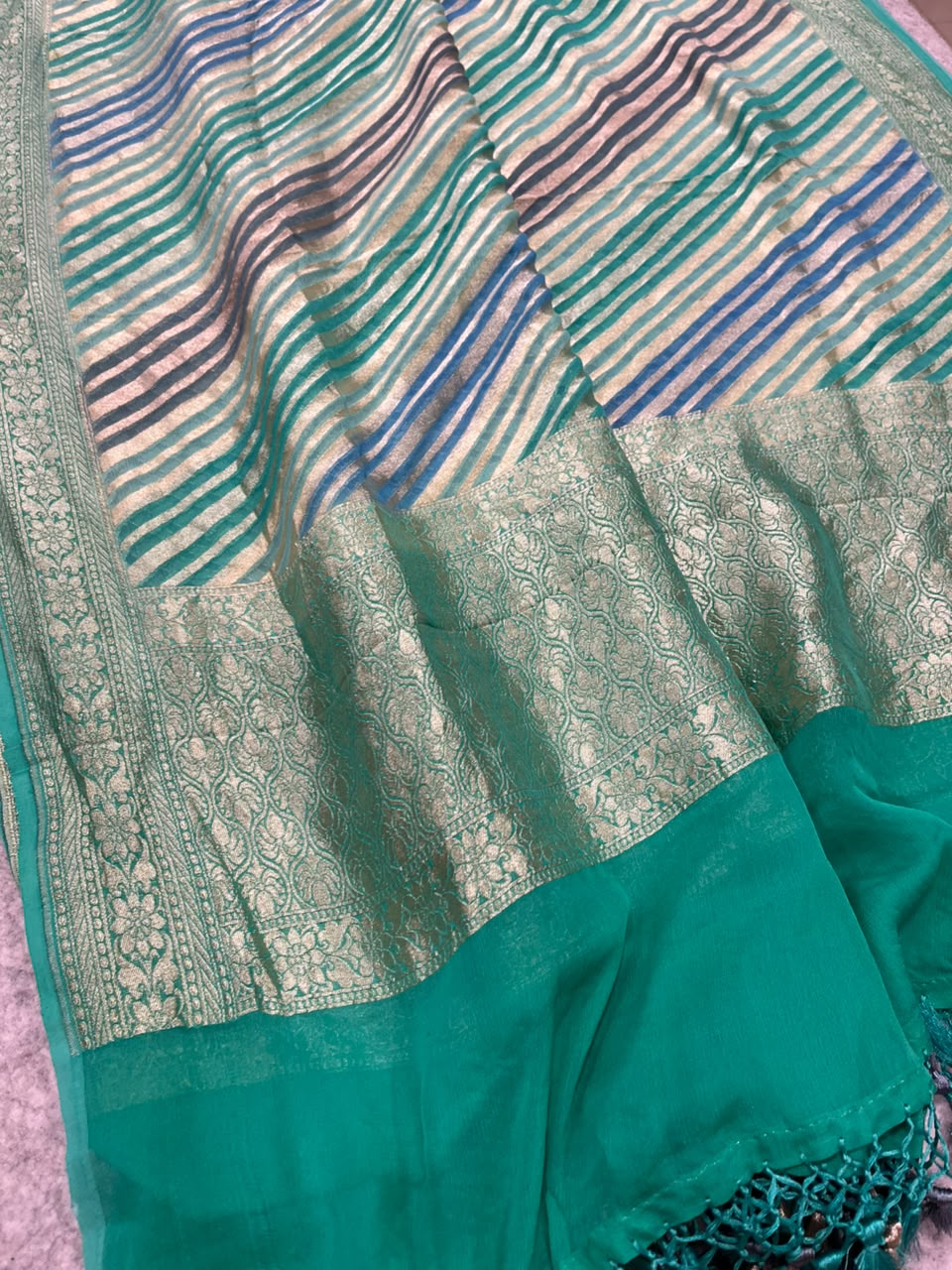 Multicolor Banarasi Handloom Pure Chiffon Georgette Dupatta