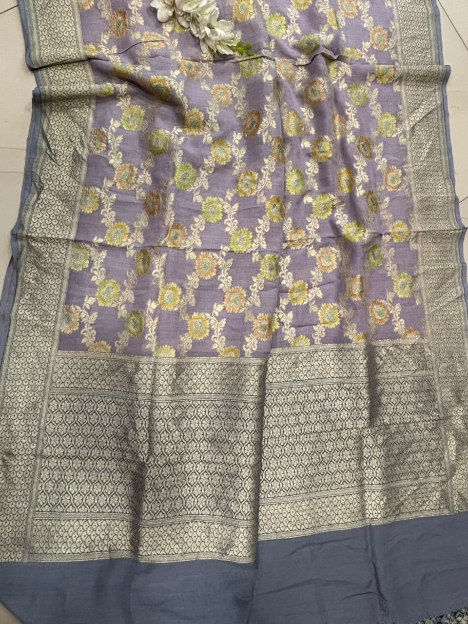 AD1B1AL426101501 Grey Banarasi Handloom Pure Moonga Silk Brush Dye Dupatta