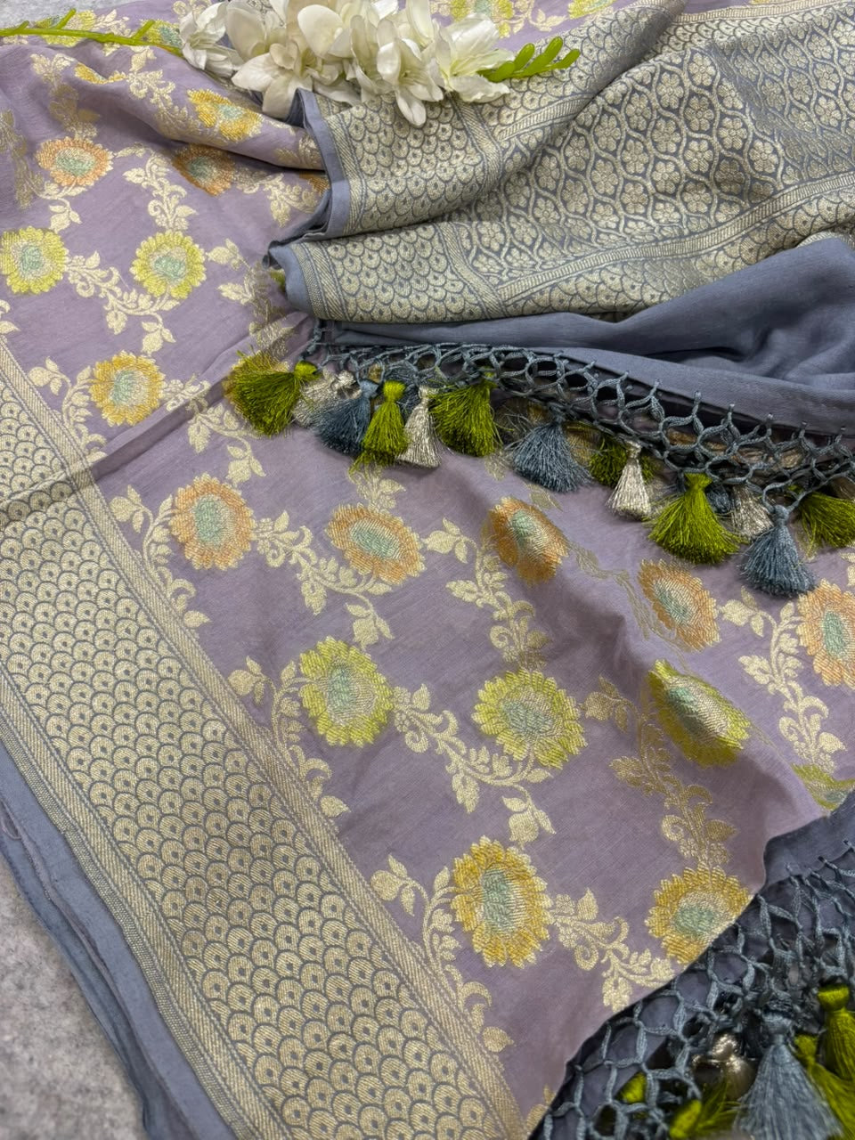 AD1B1AL426101501 Grey Banarasi Handloom Pure Moonga Silk Brush Dye Dupatta
