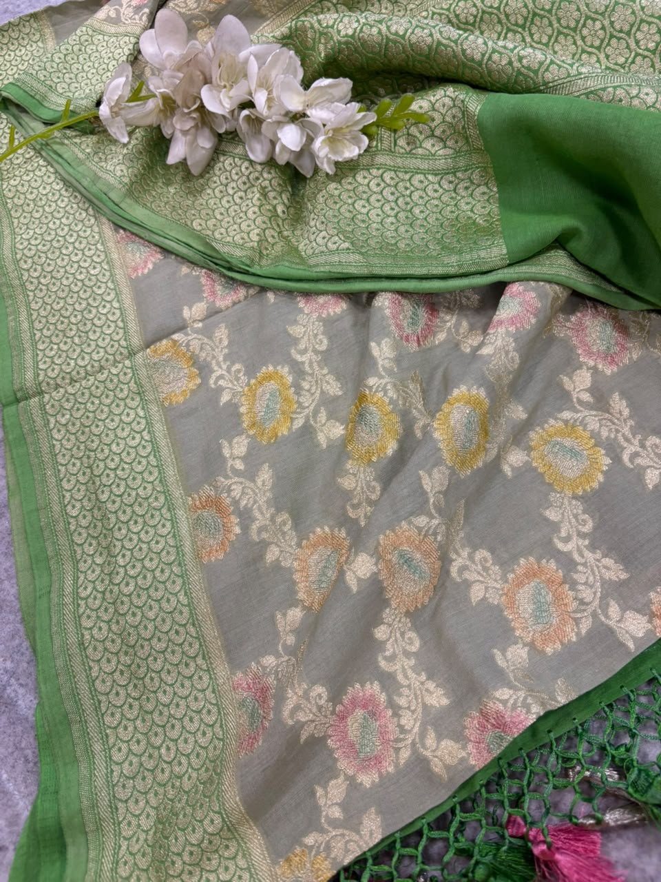 AD1B1AL426101503 Grey Banarasi Handloom Pure Moonga Silk Brush Dye Dupatta