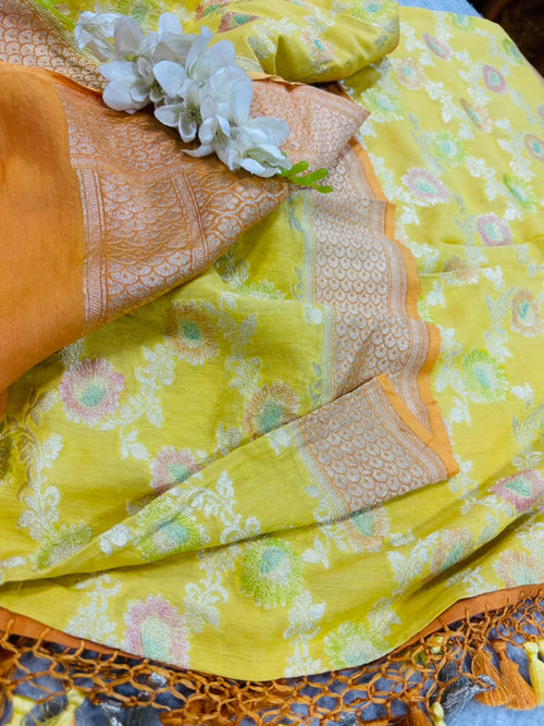 AD1B1AL426101508 Yellow Banarasi Handloom Pure Moonga Silk Brush Dye Dupatta