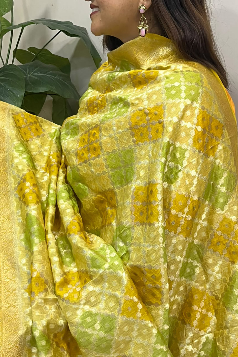 Yellow Banarasi Handloom Pure Moonga Silk Brush Dye Dupatta