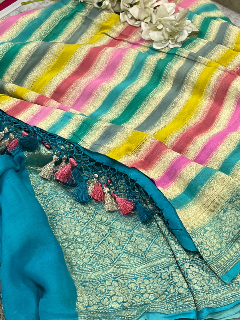 Multicolor Banarasi Handloom Pure Chiffon Georgette Dupatta