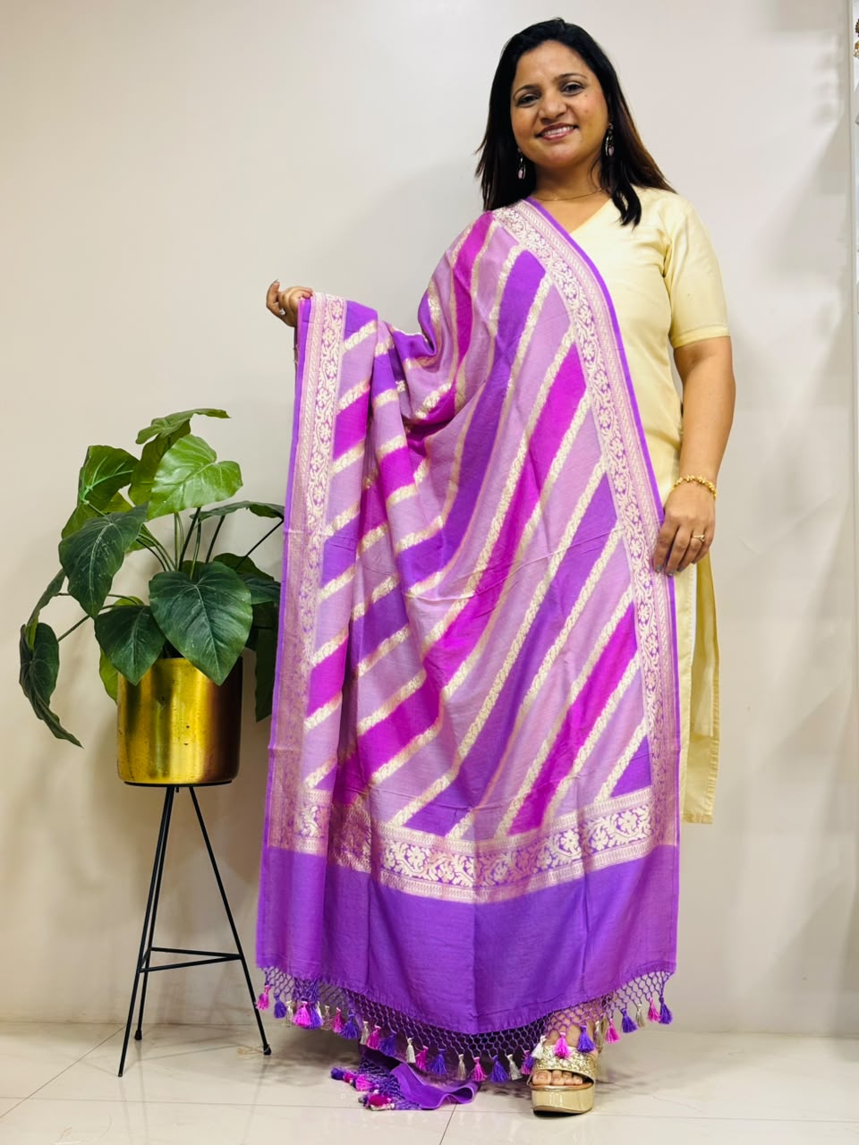 Multicolor Banarasi Handloom Pure Moonga Silk Brush Dye Dupatta