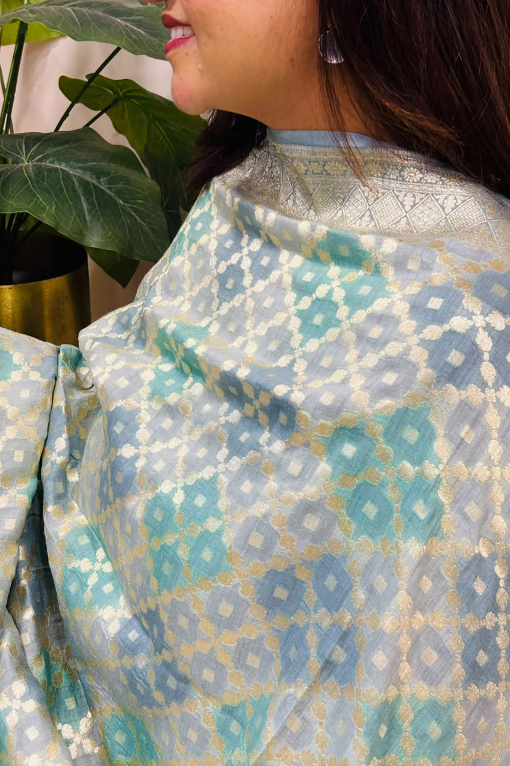 Multicolor Banarasi Handloom Pure Moonga Silk Brush Dye Dupatta