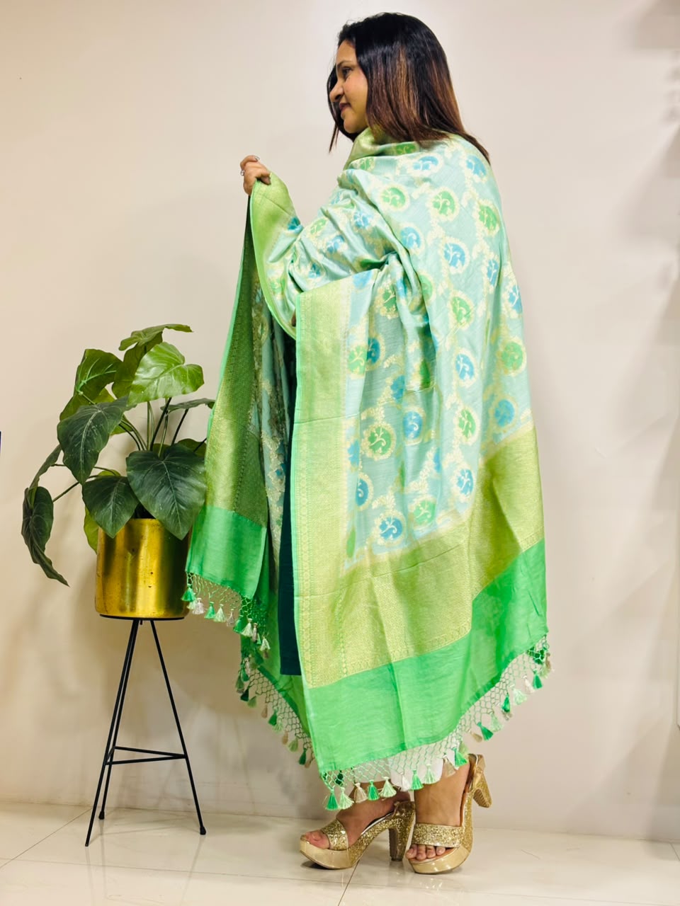 Blue Banarasi Handloom Pure Moonga Silk Brush Dye Dupatta