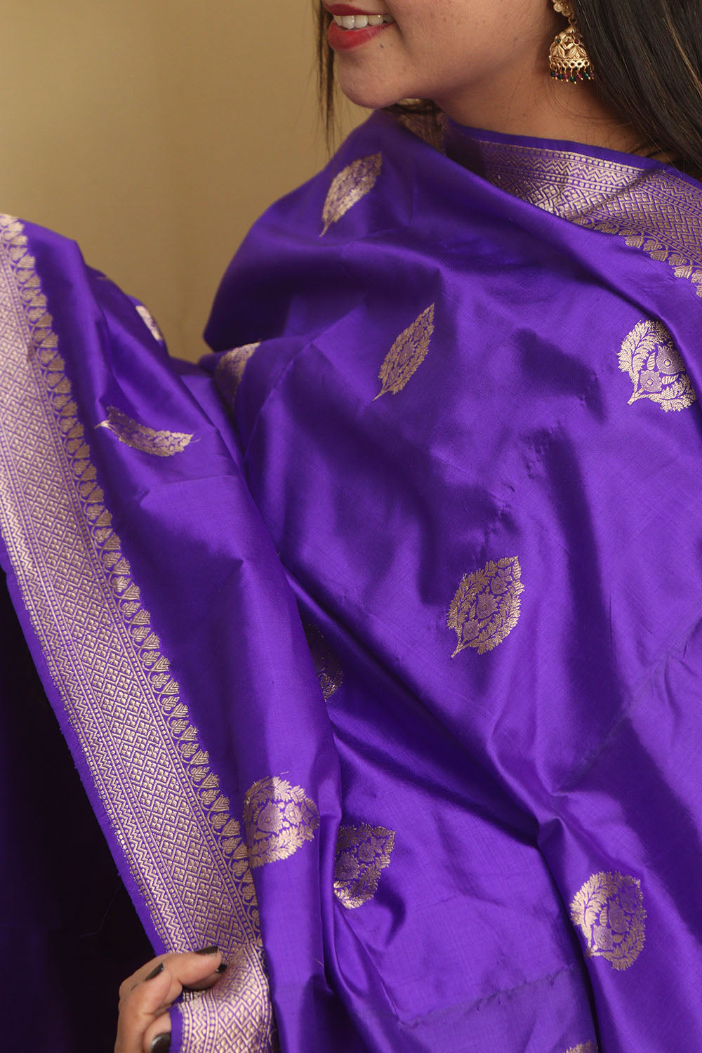 Blue And Purple Shot Banarasi Handloom Pure Katan Silk Dupatta - Luxurion World
