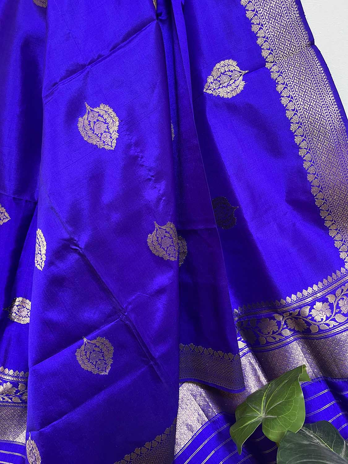 Blue And Purple Shot Banarasi Handloom Pure Katan Silk Dupatta - Luxurion World