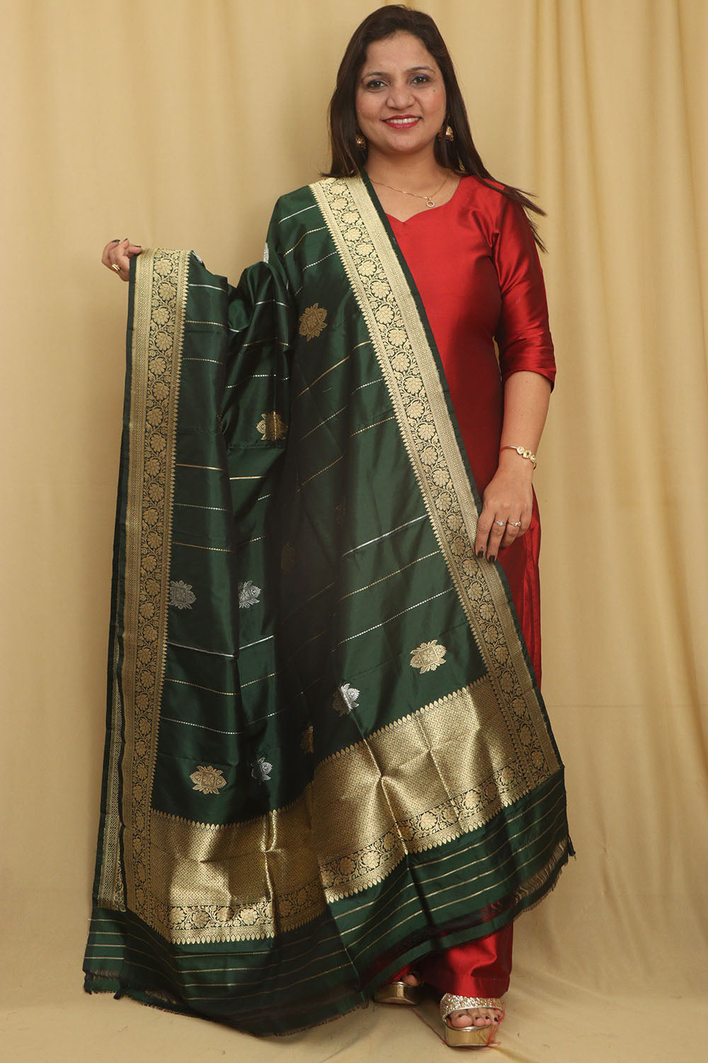 Green Banarasi Handloom Pure Katan Silk Dupatta - Luxurion World