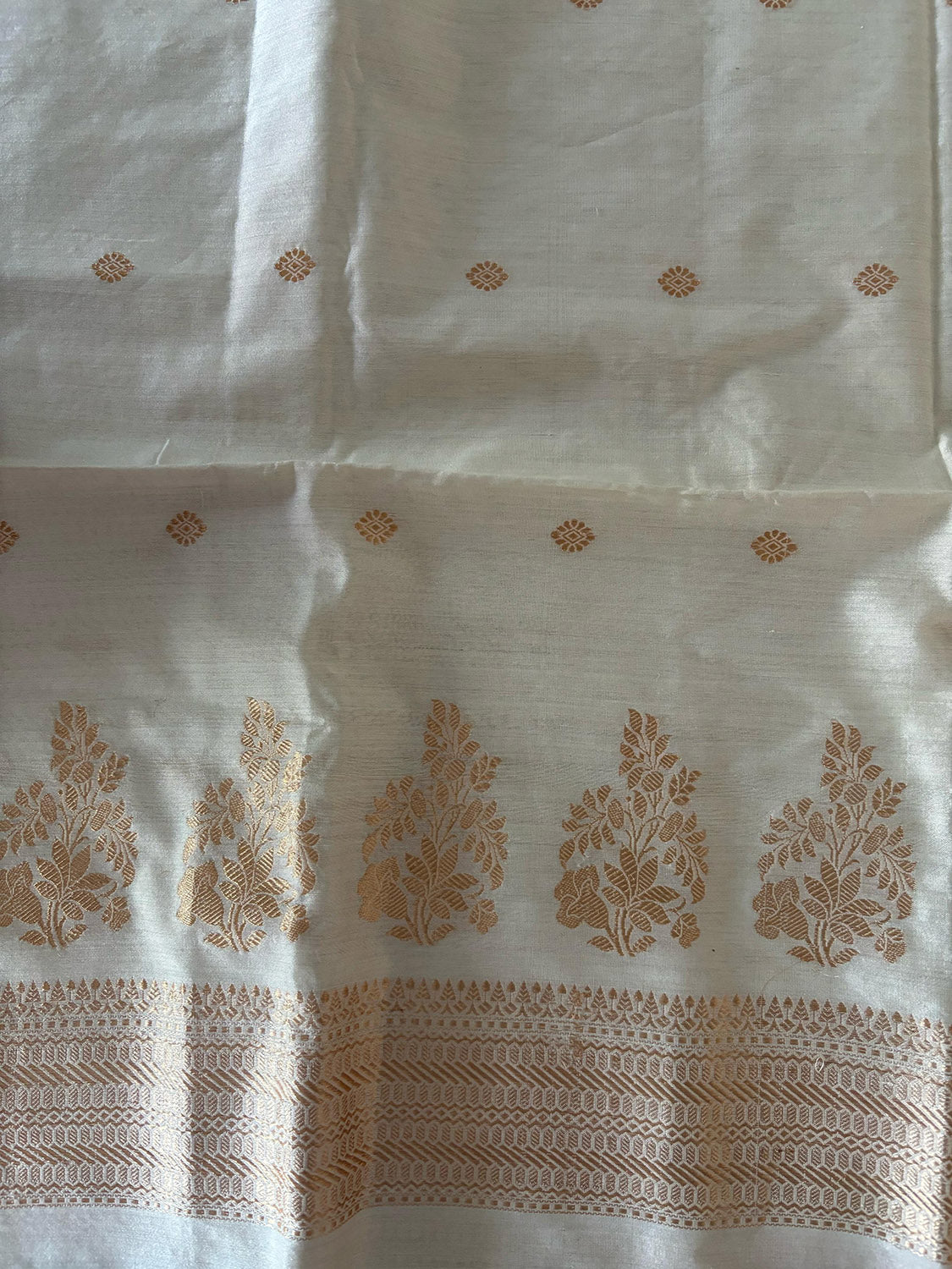 Elegance Dyeable Banarasi Handloom Pure Chiniya Silk Kadwa Kurti - Luxurion World